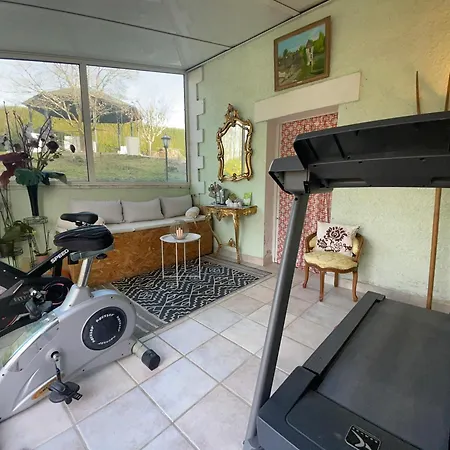 D'hôte Rose Avec Petit Déjeuner Sauna Et Jacuzzi En Option