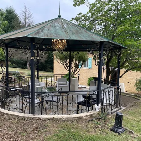 Affittacamere D'hôte Rose Avec Petit Déjeuner Sauna Et Jacuzzi En Option Sarlat