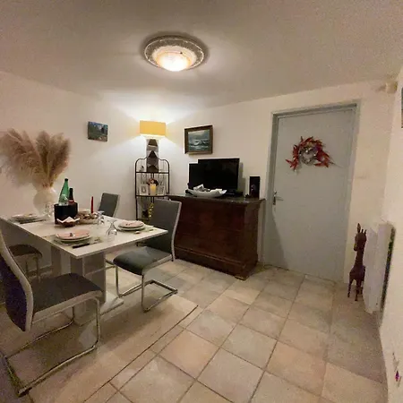 D'hôte Rose Avec Petit Déjeuner Sauna Et Jacuzzi En Option Sarlat